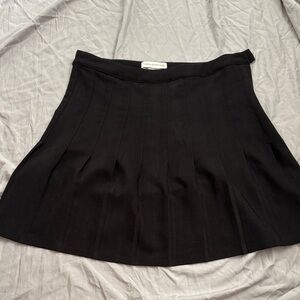 Urban Outfitters Elegant Black Pleated Skirt